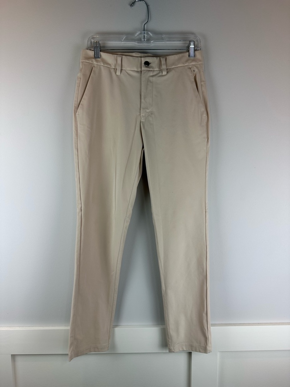 CRZ Yoga Men’s Khaki Tan Beige All Day Comfy Pocket Golf Preppy Pants Size 28